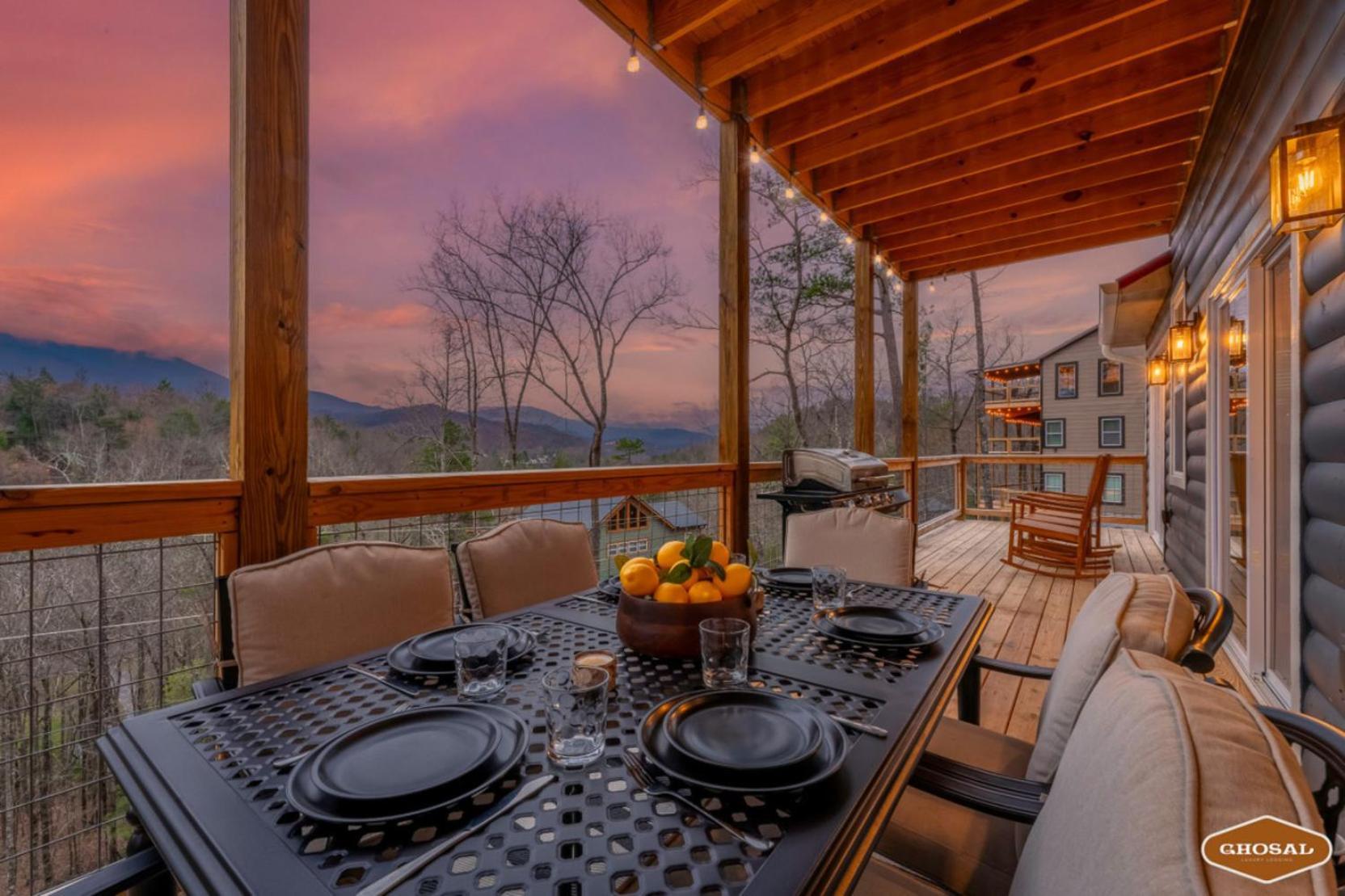 Tranquil Mountain Getaway By Ghosal Luxury Lodging Gatlinburg Exterior foto